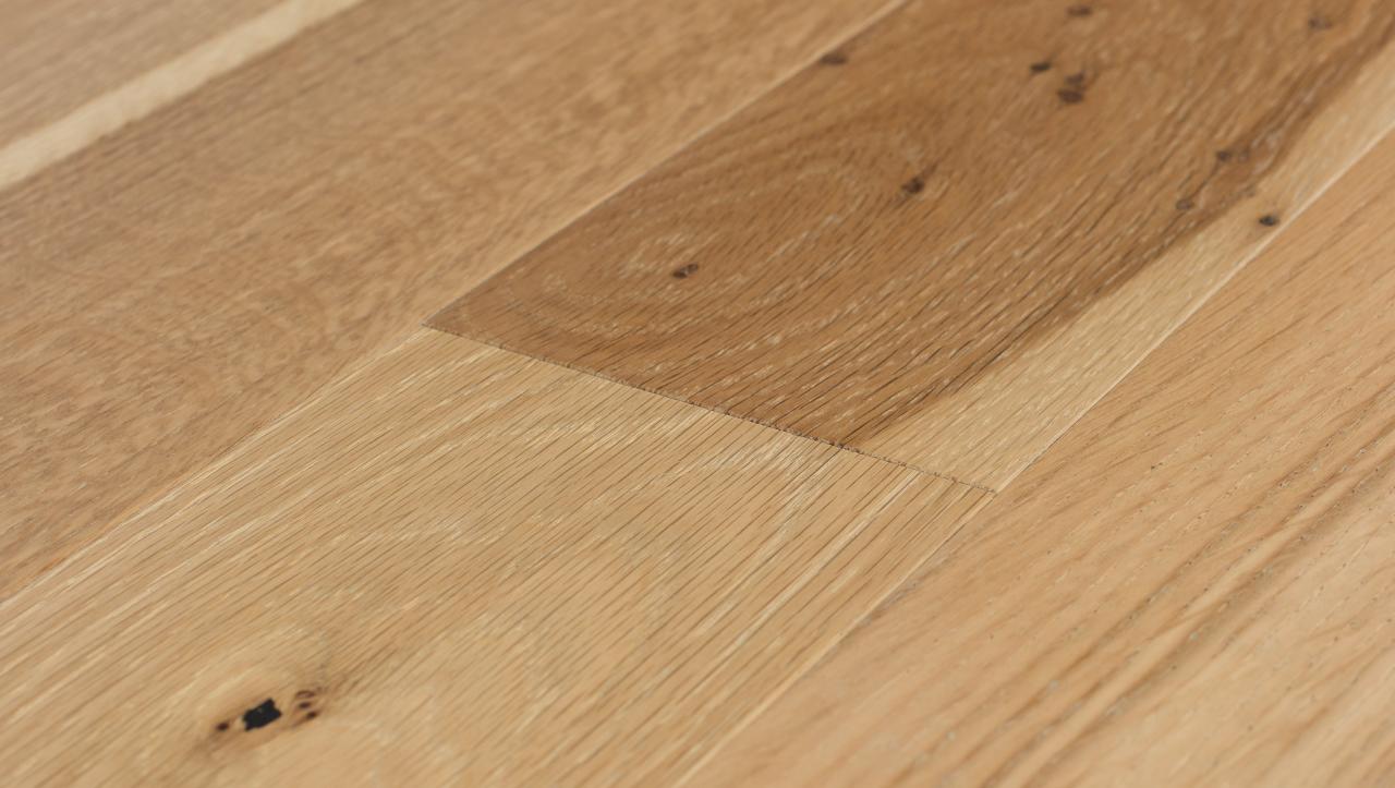 Brushed Oak 'Sandpaper' Kentwood Flooring