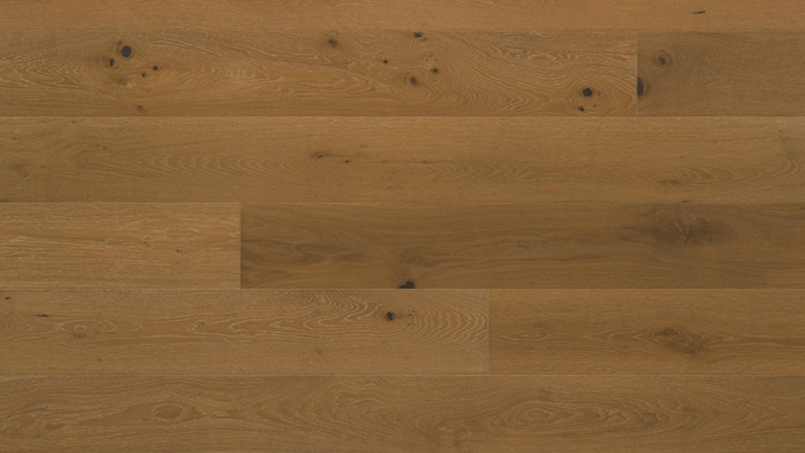 Brushed Oak Cinnamon Roll