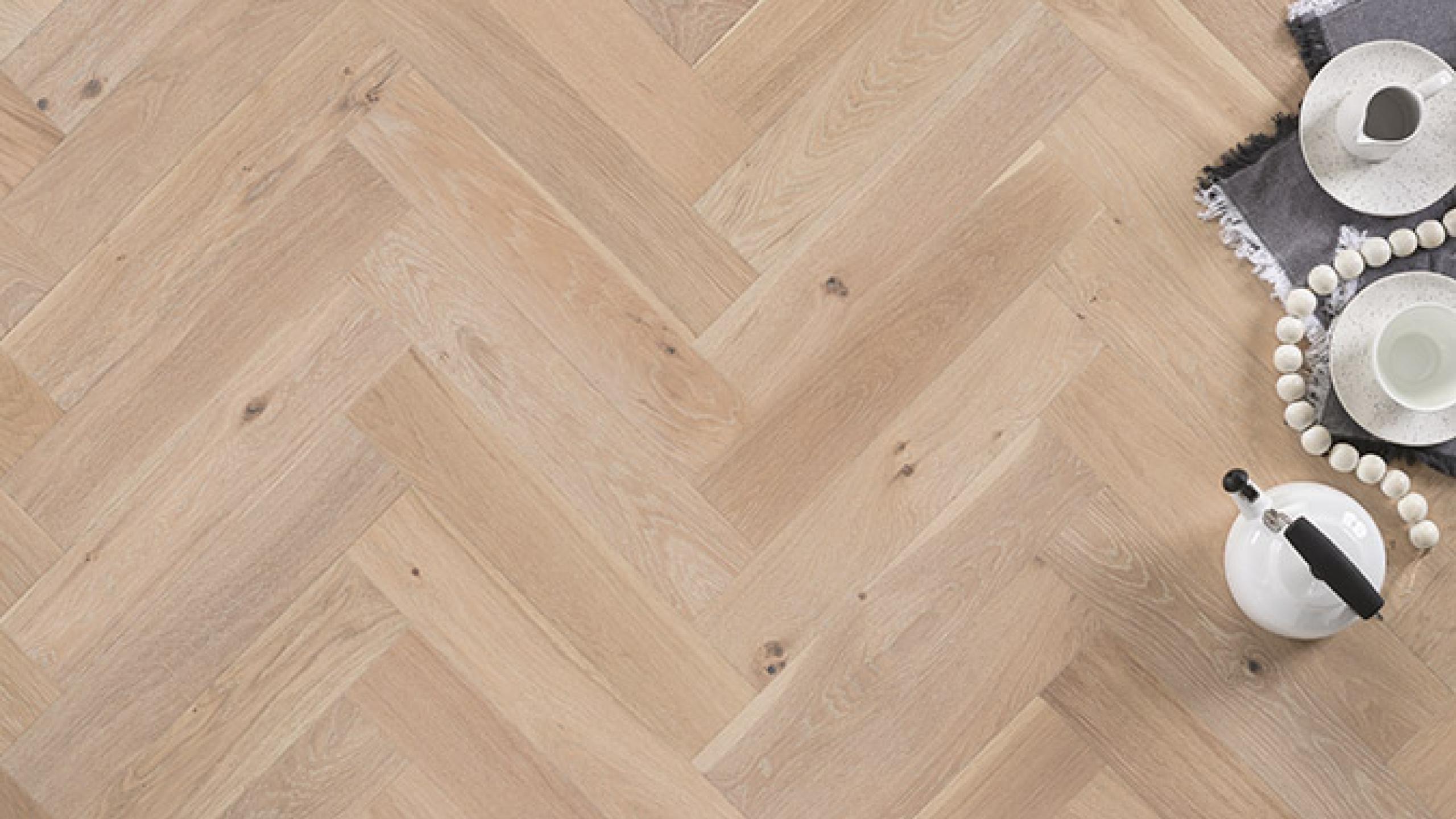 Brushed Oak Coos Bay Herringbone