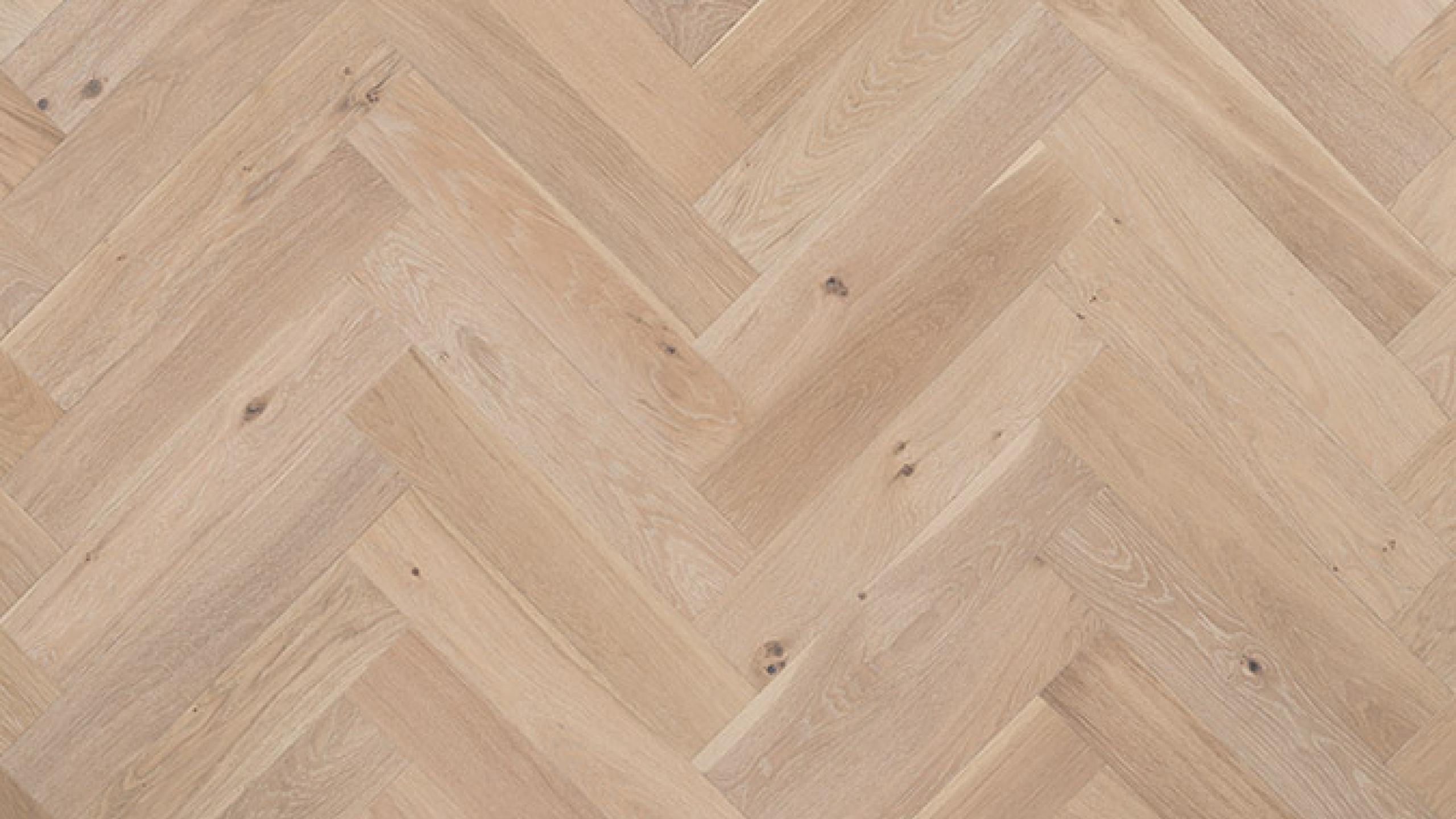 Brushed Oak Coos Bay Herringbone
