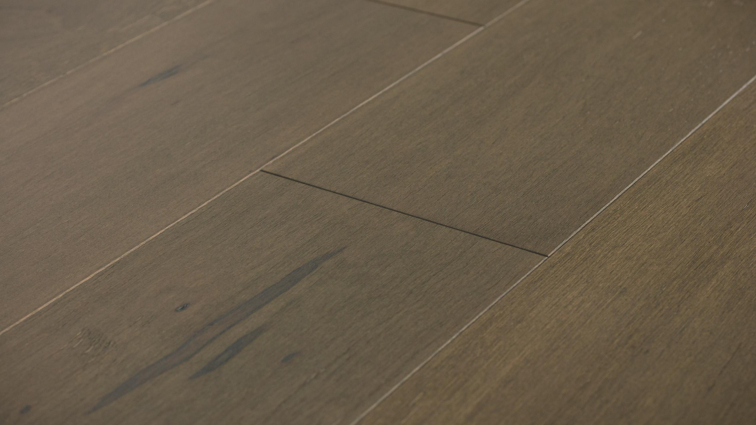 Brushed Maple 'Hammock'