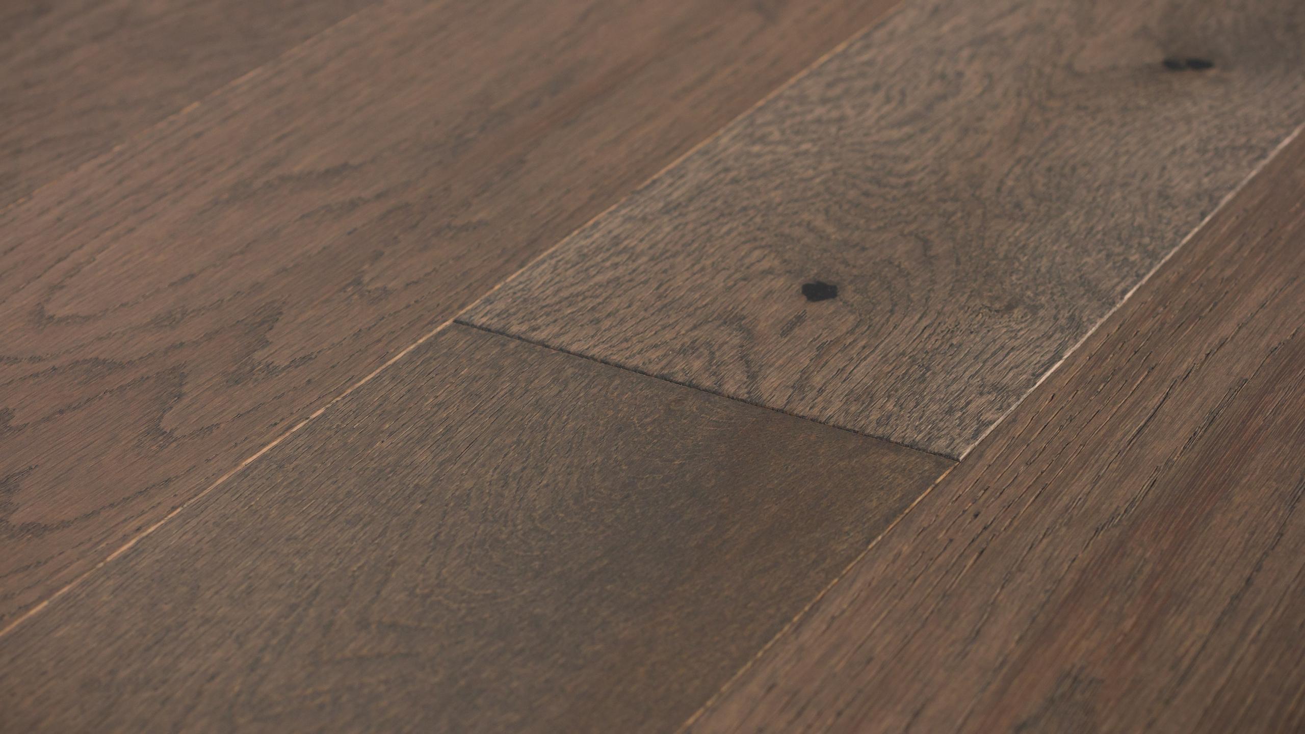 Brushed Oak Feldspar Kentwood Flooring