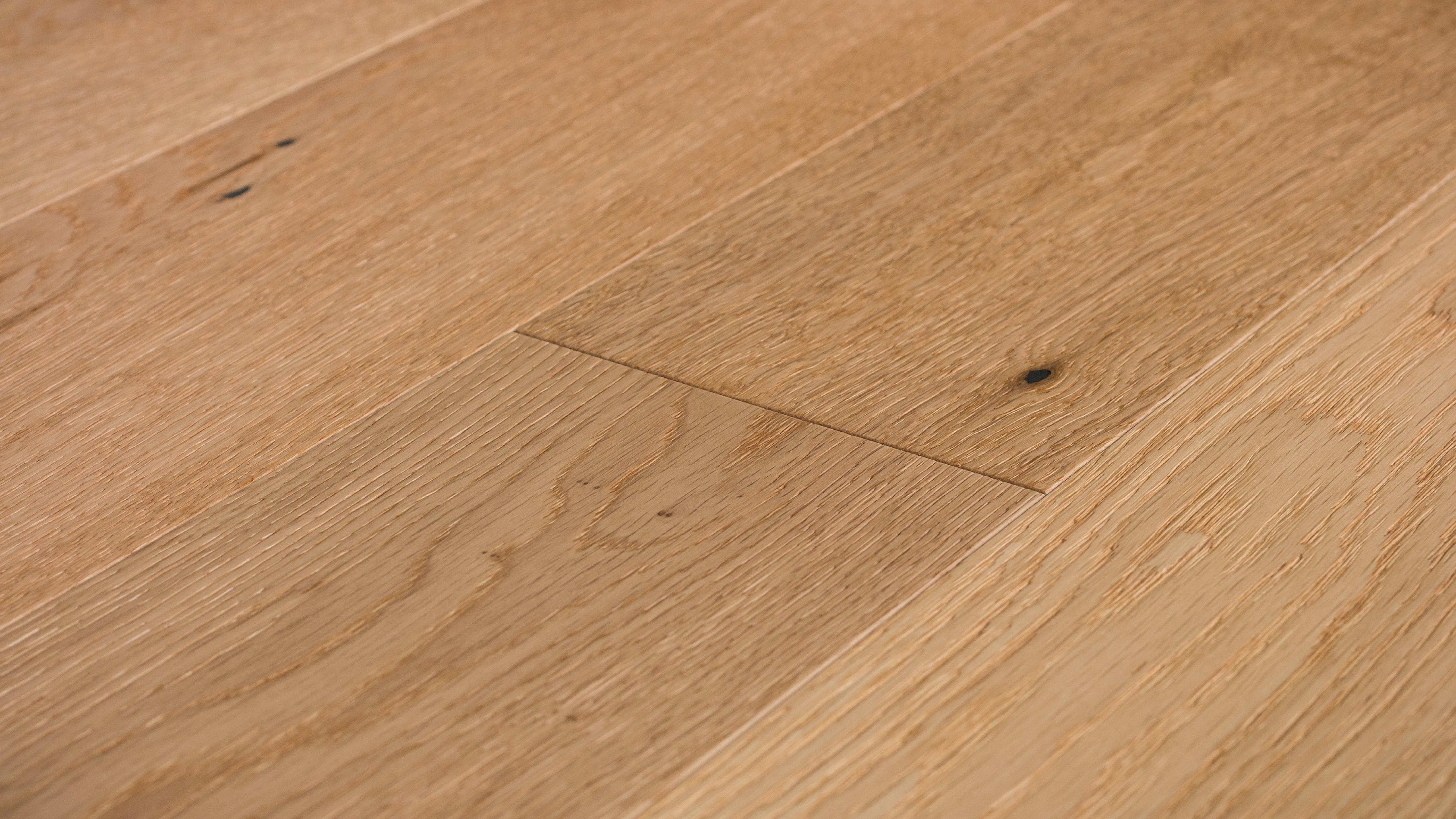 Brushed Oak Natural Manor Kentwood Flooring