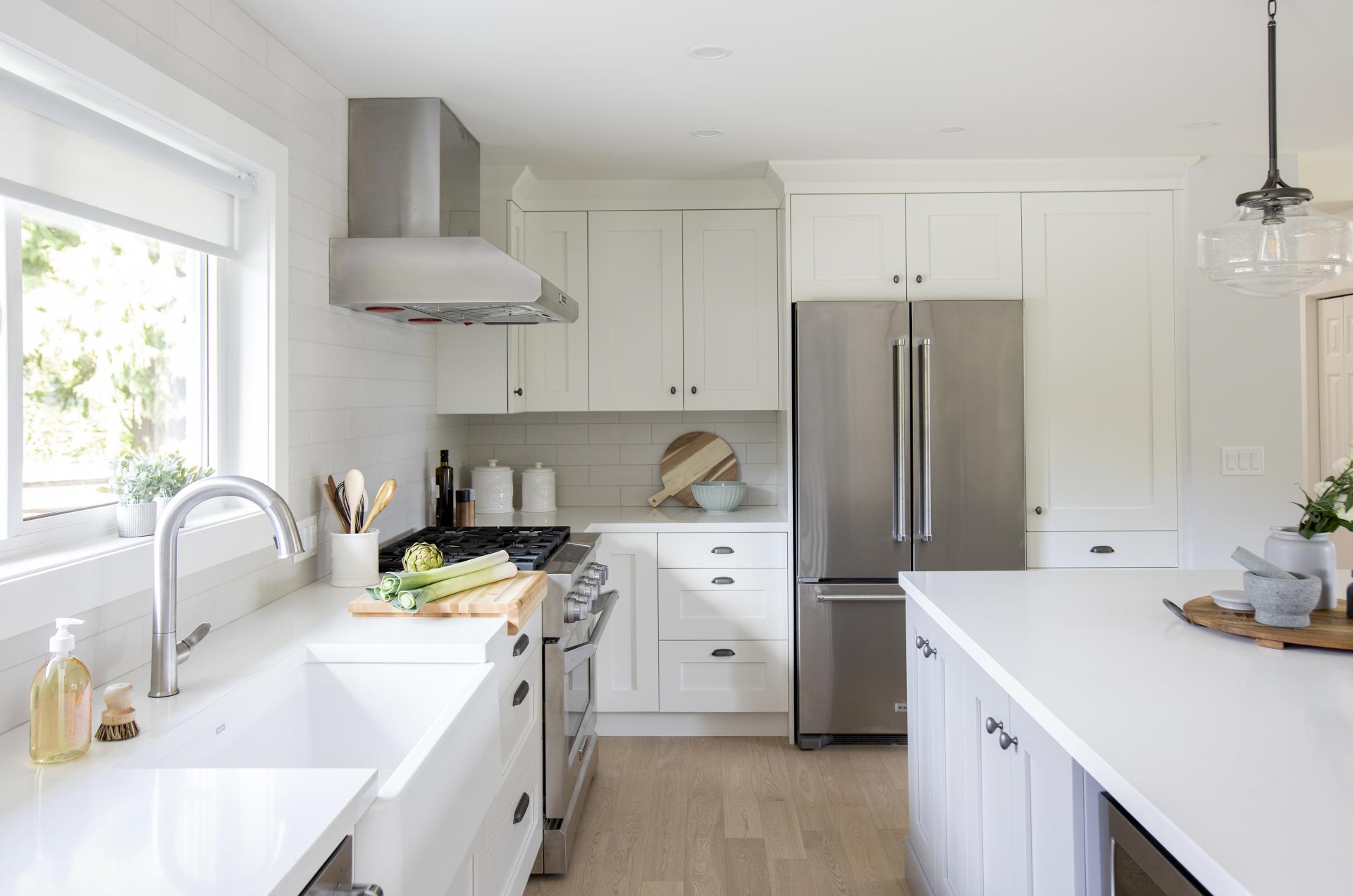 Love It or List It Vancouver Brushed Oak Cirrus Kentwood Flooring