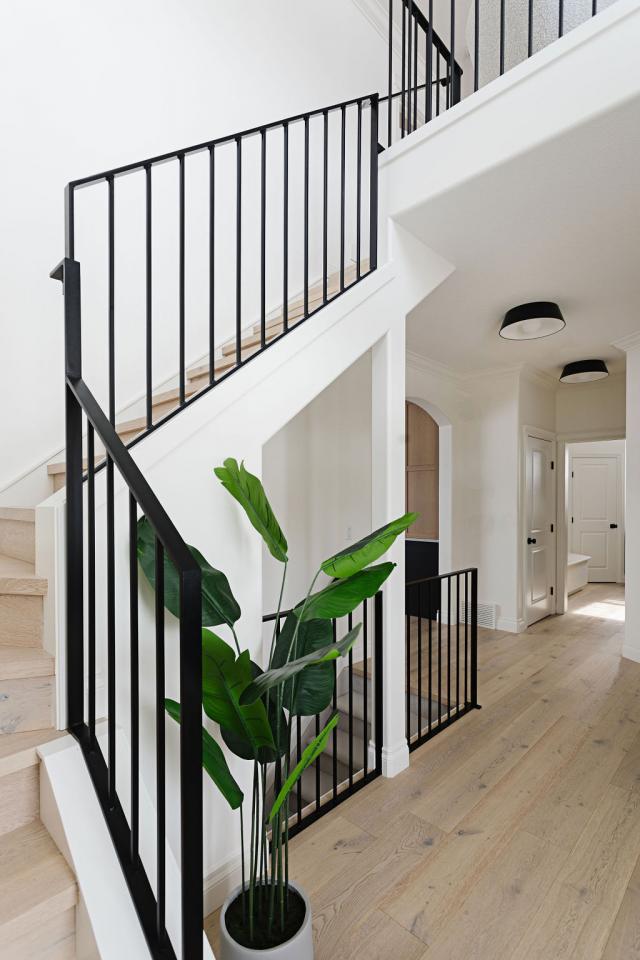 Iron River Surfaces Project Brushed Oak Bandon Kentwood Flooring