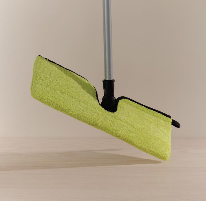 Mop pad replacement